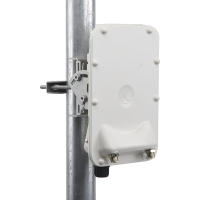 [PTP550-CE] PTP-550  Hasta 1.36 GBps / 4910 - 6200 MHz / 802.11 AC Wave 2  MU-MIMO 4: 4x4 / BackHaul Conectorizado (C050055H014A)