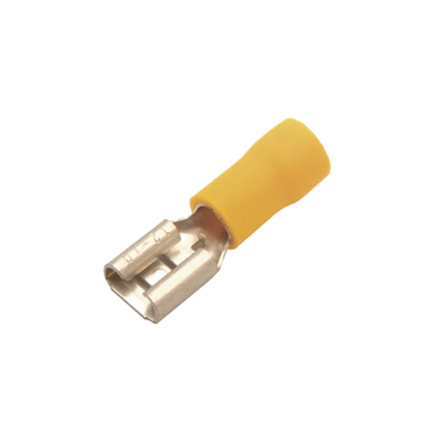 [AE55096] Terminal tipo hembra aislada 0.250 / 12 - 10 AWG / Amarillo / Para baterías con terminal F1 / Paquete de 25 piezas.