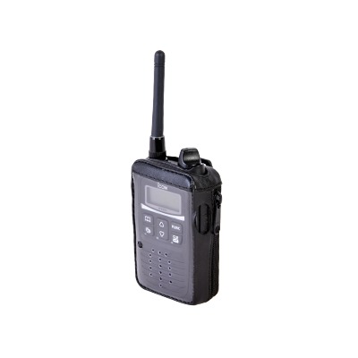 [FSMIP-100H] Funda Reforzada de Piel con Cierre Lateral y Visor de Pantalla Frontal Transparente, para uso en Radios IP-100H.